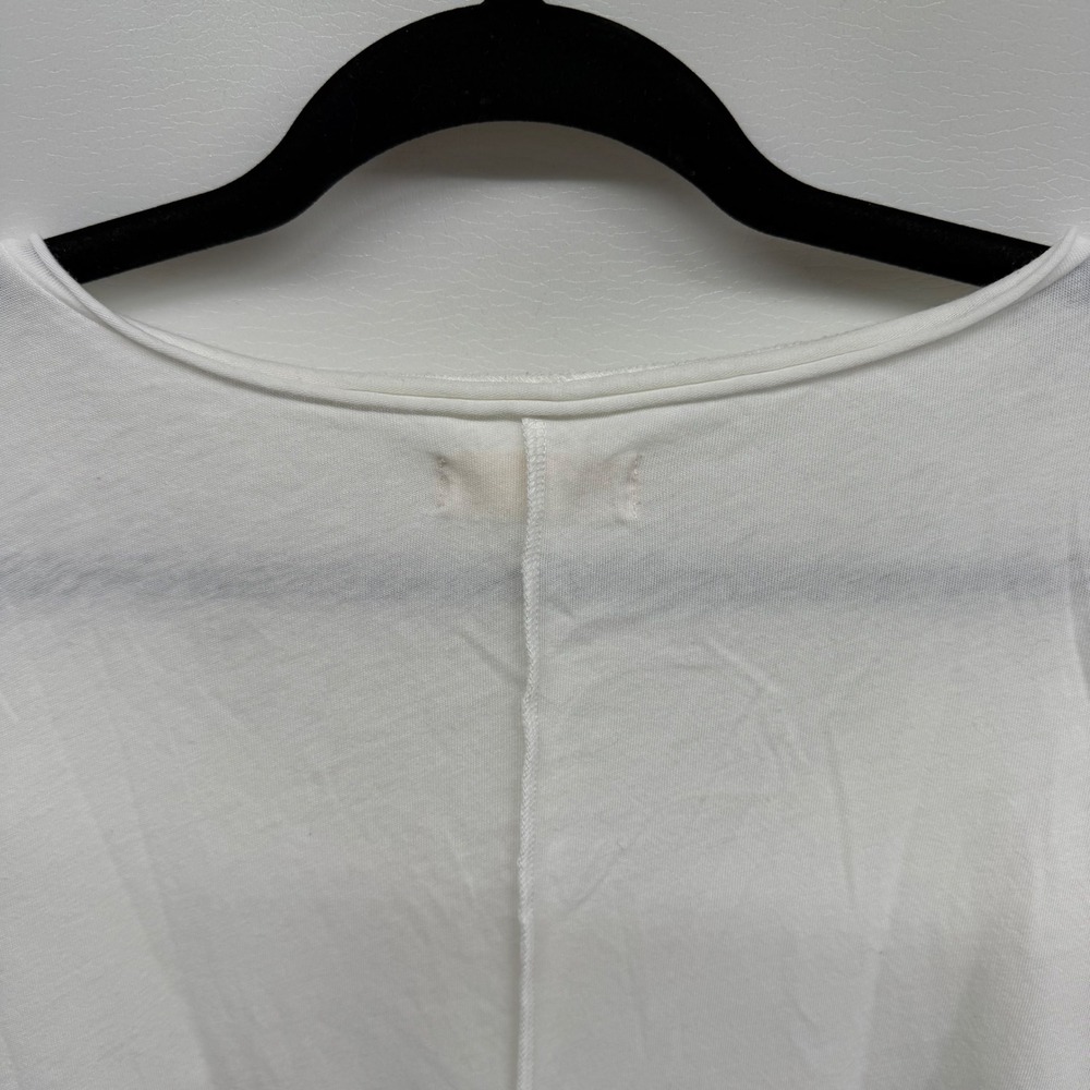 Hollister White‎ Graphic T Shirt Women's Small Leopard Floral Print V Neck Y2K - Picture 9 of 9